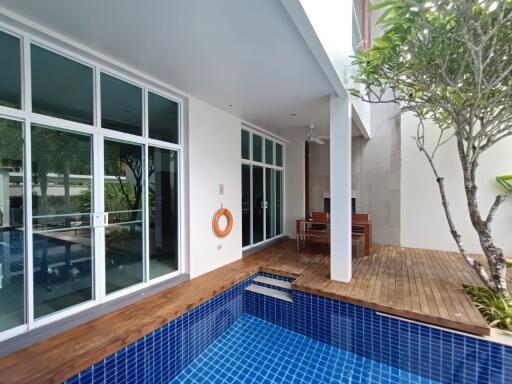 Resale Private pool villa with 3 bedrooms in Bangtao Beach, Phuket