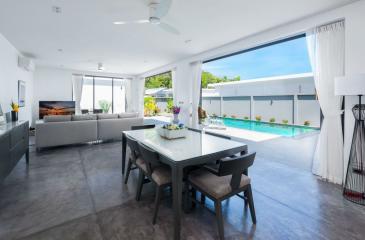 Resale Private pool villa with 3 bedrooms in Rawai,Phuket