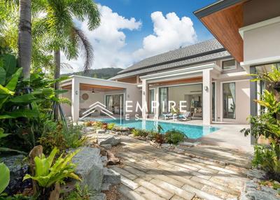 Grand pool villa with 3 bedrooms for sale in Bang Tao,Phuket