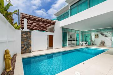 Resale 4-bedroom private pool villa in Kamala