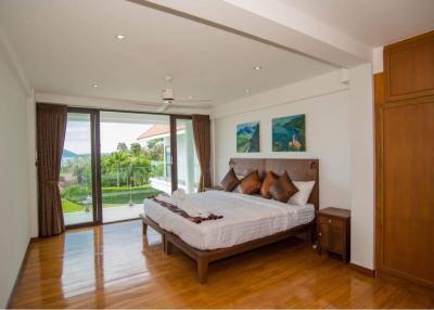 Private villa with 6 bedrooms for sale in Cape Yamu,Phuket