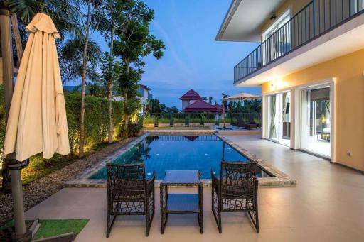 Mountain Views Villa with 4 bedrooms for sale in Chalong, Phuket