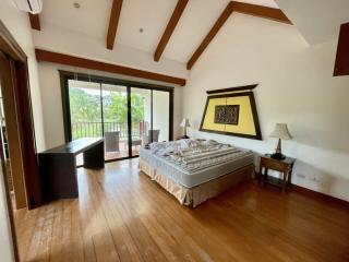 Luxurious 4 Bedrooms Villa for Sale  Laguna Angsana, Choeng Thale
