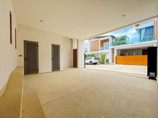 3 Bedrooms Zenithy Villa for sale: Ultimate Luxury Living in Phuket