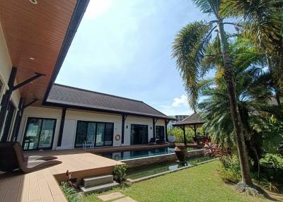 Oceanfront villa 8 bedroom For Sale - Kamala Phuket