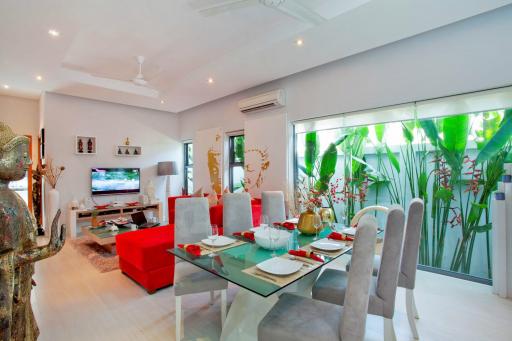 Balinese Style Renovated 2 bedrooms pool villa in Rawai