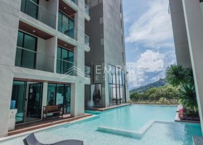 One Bedroom Mountain View Apartment near Freedom Beach