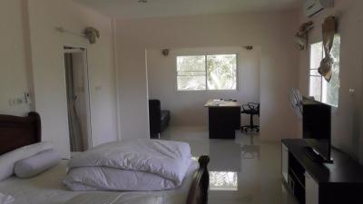 5 bedrooms house in Maikhao village near Phuket Airport