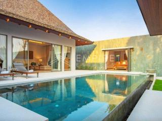 Luxury 4Bedrooms Balinese Style Villa For Sale,Thalang, Phuket