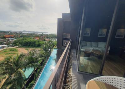 Fourth floor sea view and mountain view 1 bedroom apartment in Rawai