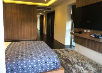 New & Modern Villa 3 Bed For Sale in Rawai-Naiharn , Phuket