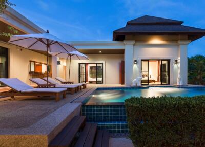 Modern Thai villa 2 bed for sale - in Naiharn, Phuket