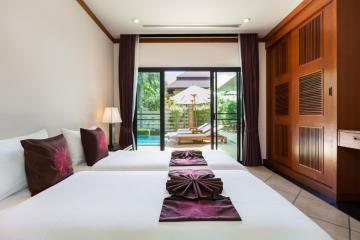 Modern Thai villa 2 bed for sale - in Naiharn, Phuket