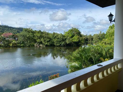 4 Bedrooms Villa with Lake Access For Sale in Chalong Phuket