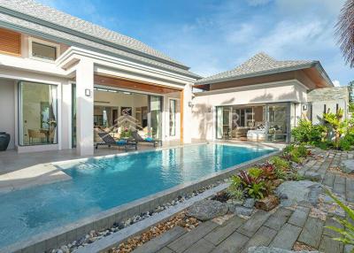 3 Bedrooms with Private Pool Villa For Sale in Choeng Thale Phuket