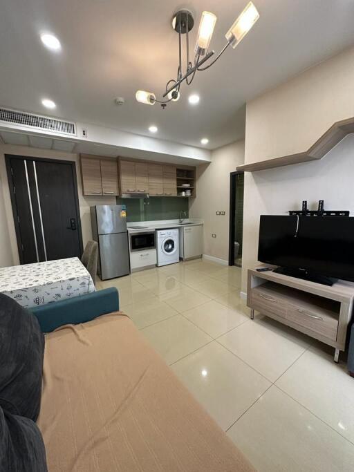 1 bedrooms Apartment in Dusit Grand Condo View Pattaya Thailand for sale