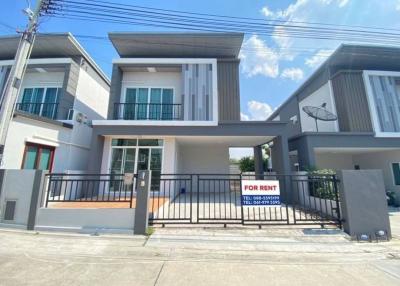 Single house for rent in Sriracha, Trio Town Village, fully furnished.