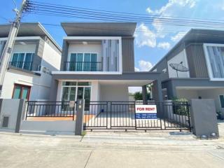 Single house for rent in Sriracha, Trio Town Village, fully furnished.