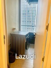 1 Bed 1 Bath 52 SQ.M The Room Sukhumvit 21