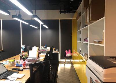 For Rent Office Sukhumvit BTS Phrom Phong Khlong Toei