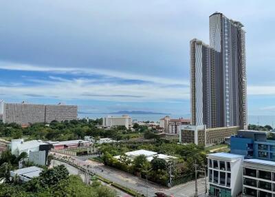 1 Bedroom Condo In The Riviera Ocean Drive Jomtien Pattaya For Sale