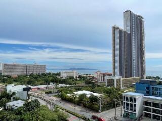 1 Bedroom Condo In The Riviera Ocean Drive Jomtien Pattaya For Sale