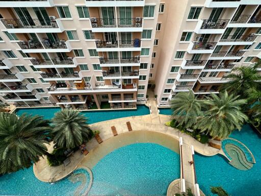 2 Bedrooms Condo In The Paradise Park Resort Jomtien Pattaya For Sale