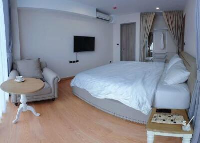 Condo for rent in Sriracha, Marina Bayfront, Sriracha, beautiful room, sea view.move in Ready