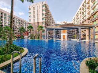 1 Bedroom Condo in Arcadia Beach Continental South Pattaya C011212