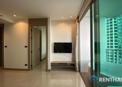 สำหรับ ขาย คอนโด 1 ห้องนอน ที่ The Riviera Ocean Drive