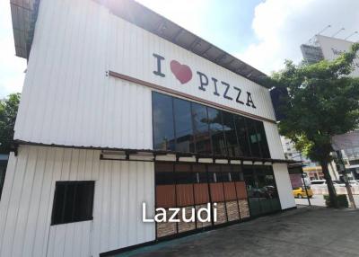 Prime 200sqm Container Restaurant Opportunity on Rama 4 Main Road!