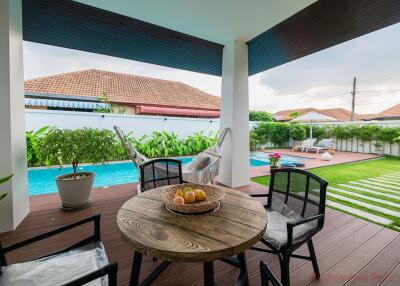 4 Bed House For Sale In East Pattaya - Srisuk Villa