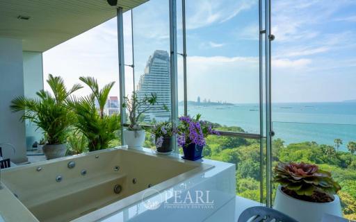 The Cove – 3 Bed 3 Bath With Private Jacuzzi (10th Floor)