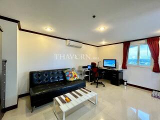 ขาย คอนโด 3 ห้องนอน 278 ตร.ม. ใน  Paradise Condominium, Pattaya