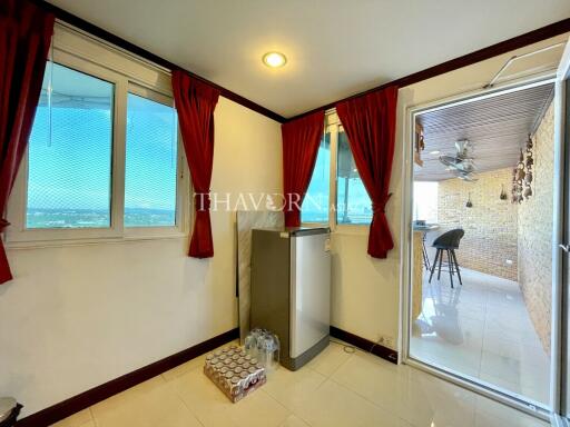 Condo for sale 3 bedroom 278 m² in Paradise Condominium, Pattaya