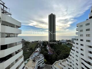 Condo for sale 3 bedroom 278 m² in Paradise Condominium, Pattaya