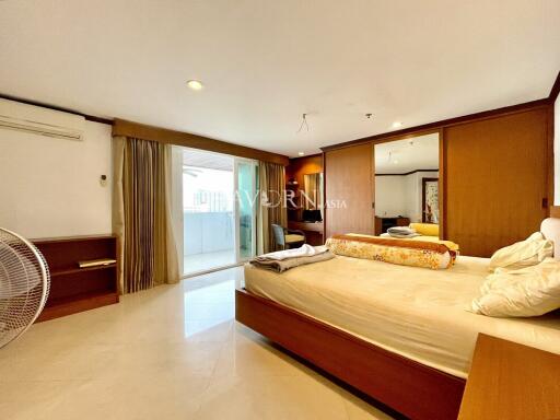 Condo for sale 3 bedroom 278 m² in Paradise Condominium, Pattaya