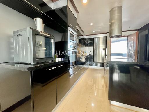 Condo for sale 3 bedroom 278 m² in Paradise Condominium, Pattaya