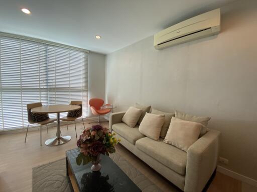 1 bedroom condo for sale on Thonglor to Petchaburi