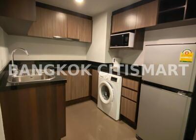 Condo at Focus Ploenchit for sale