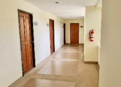 Condo for sale in Sriracha, Bayview Condominium, in the heart of Sriracha city. move in Ready