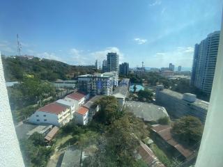 1 Bedroom Condo in Sky Residences Pratumnak C010459