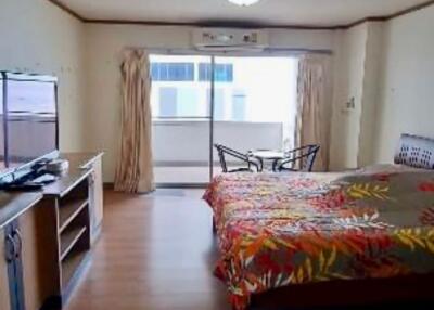 Condo for rent in Sriracha, next to the sea, Sriracha Bay View Condo