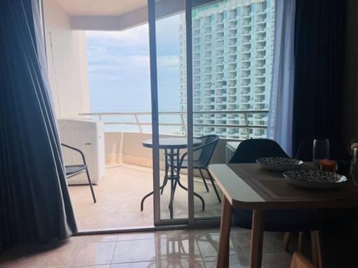 Studio Condo In Markland Condo Pattaya  For Sale