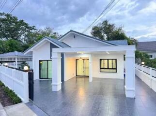 Single house for sale Pornpraphanimit 15, wide area, decorated,move in ready, Chonburi.