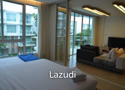 Wan Vayla : 1 Bedroom Pool View Condo