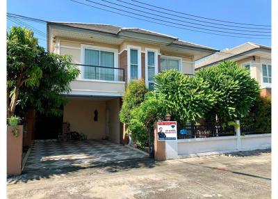 114 Sqm., 3 Beds, 3 Baths Townhouse listed for ฿ 3,000,000.