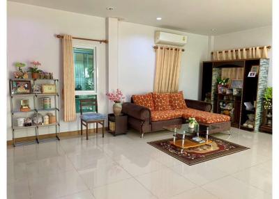 114 Sqm., 3 Beds, 3 Baths Townhouse listed for ฿ 3,000,000.