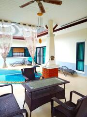 Spacious 3 bedroom House with private pool