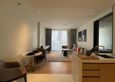 For SALE : BEATNIQ Sukhumvit 32 / 1 Bedroom / 1 Bathrooms / 59 sqm / 17700000 THB [S12183]